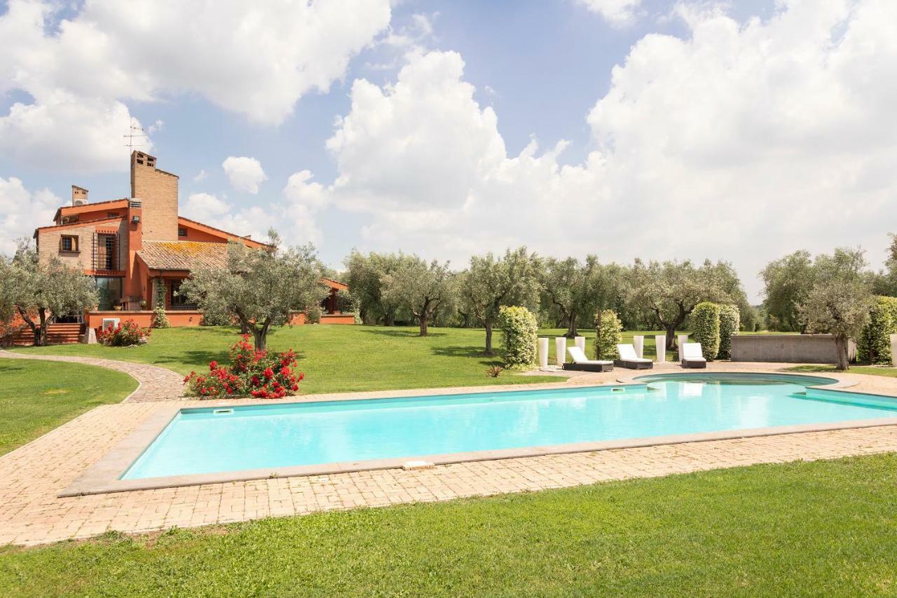 Villa In Via Della Marcigliana Casale Torre San Giovanni Eksteriør bilde