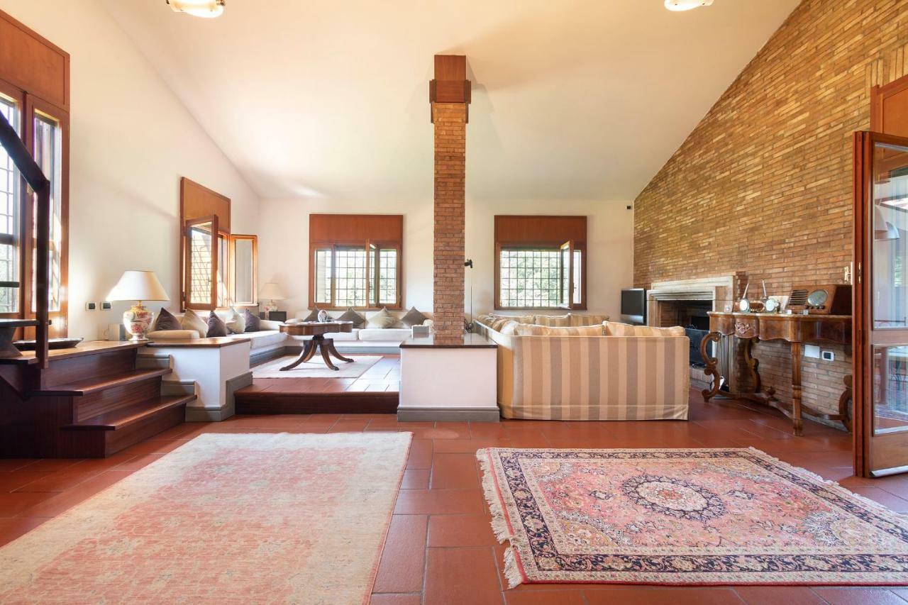 Villa In Via Della Marcigliana Casale Torre San Giovanni Eksteriør bilde
