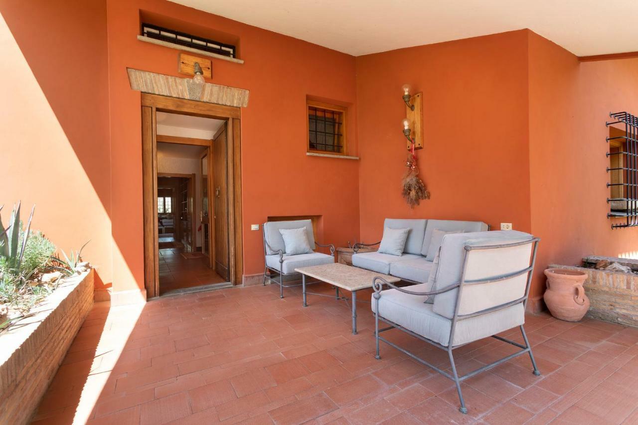 Villa In Via Della Marcigliana Casale Torre San Giovanni Eksteriør bilde