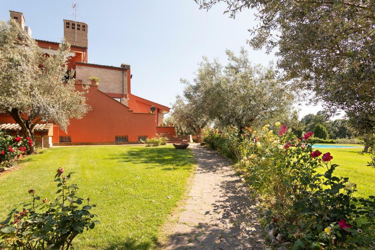 Villa In Via Della Marcigliana Casale Torre San Giovanni Eksteriør bilde