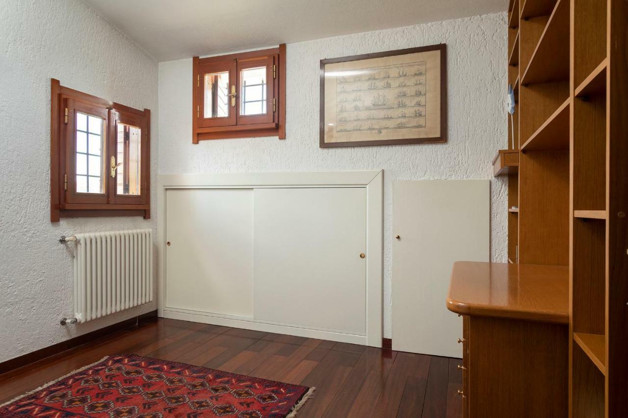 Villa In Via Della Marcigliana Casale Torre San Giovanni Eksteriør bilde